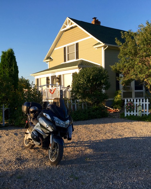 Rooster Inn
