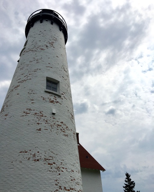 Iroquois Point Light